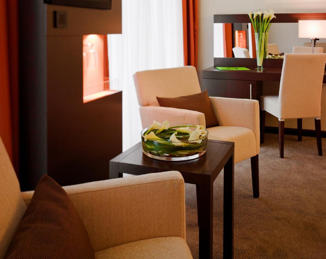 Abacus Business & Wellness Hotel Herceghalom Extérieur photo